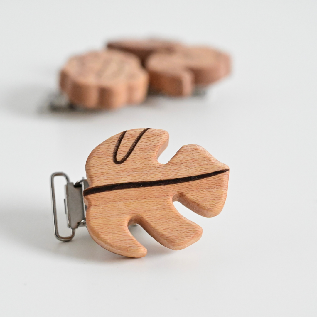 Mint Home Atelier™ Schnullerclip