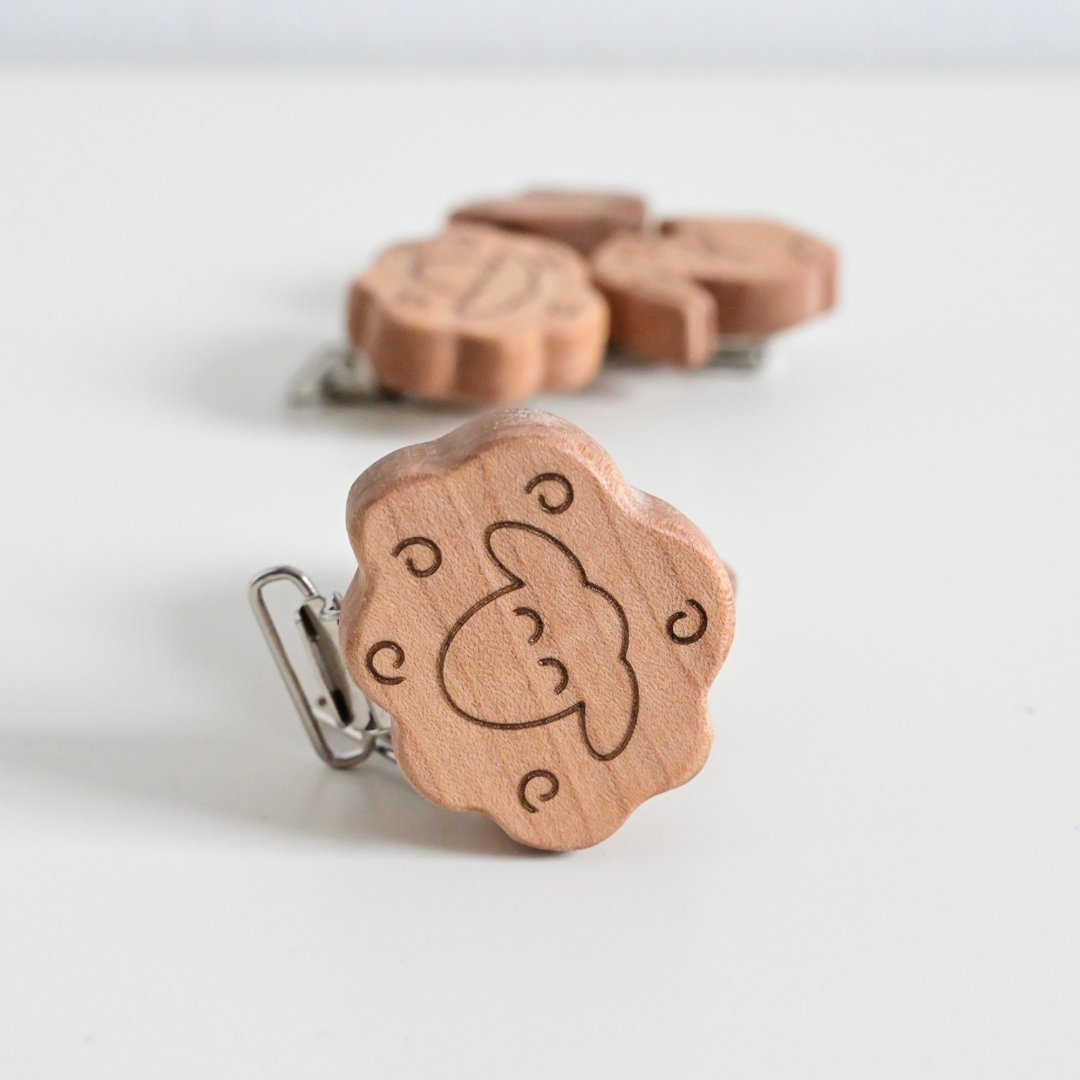 Mint Home Atelier™ Schnullerclip