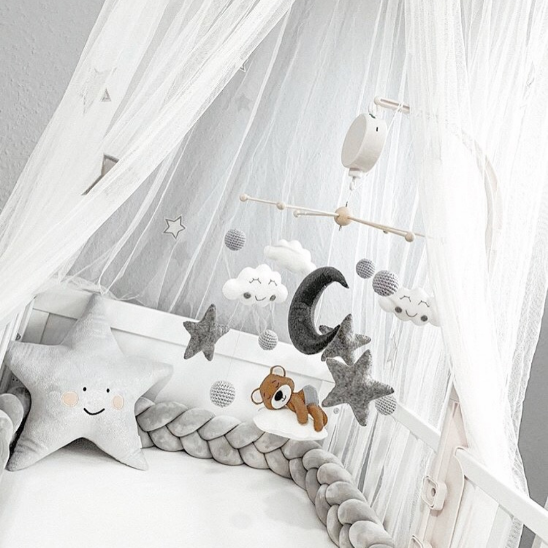 Mint Home Atelier™ Bärchen Mobile mit Mond